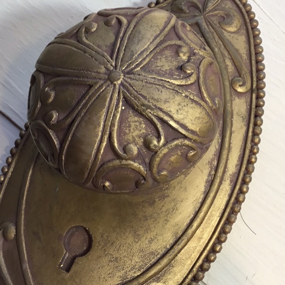 Vintage Style Doorknob Coat Hanger - Picture 7 of 15